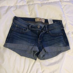 Hollister Jean shorts